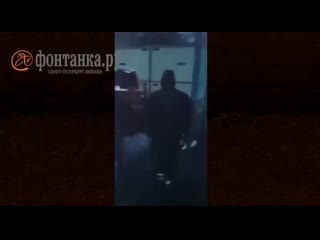 free в питере три молодые очищали матушку русь от бомжей избивая бездомных и мигрантов hd
