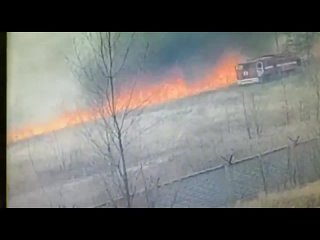 free под липецком пожарная машина приехала тушить траву и сгорела за несколько секунд hd