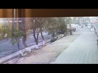 free в казахстане водитель заснул за рулём автомобиля и сбил четверых человек мирно стоявших на останое hd