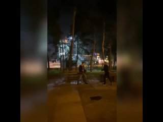 free что вы знаете позоре и унижении гопарь докопался до парня из за прически и тату а после залил перцем и кинулся с hd
