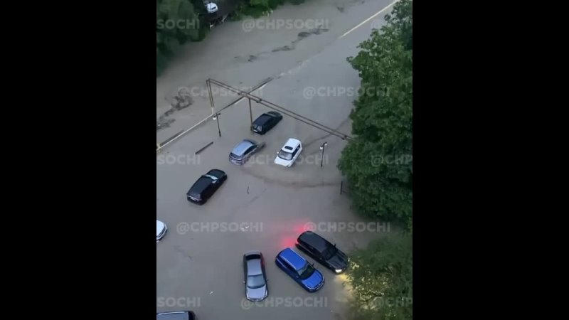 free в дагомысе сегодня рано утром две реки ира и восточный дагомыс вышли из берегов hd