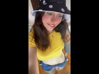 free что кажется незаконным но не является таковым выход на улицу без нижнего белья самые горячиe девочки порно секс hd