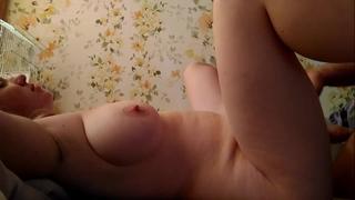 free мужик трахает сисястую деревенскую бабу с большими сиськами русские бабы большие сиськи любительское частное hd