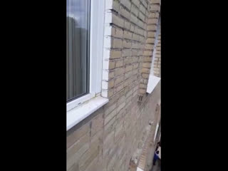 free в подольске пьяная мать надолго заснула а в это время её четырёхлетний ребёнок чуть не выпал из окна четвёртого этажа hd