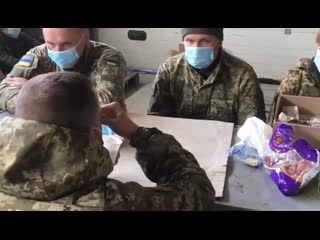 free 30 военных всу добровольно сдались и обратились за помощью к представителям вс рф hd