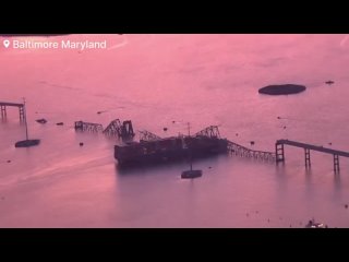 free подробности обрушения моста в балтиморе несколько машин находящиеся на мосту упали в воду вместе с hd
