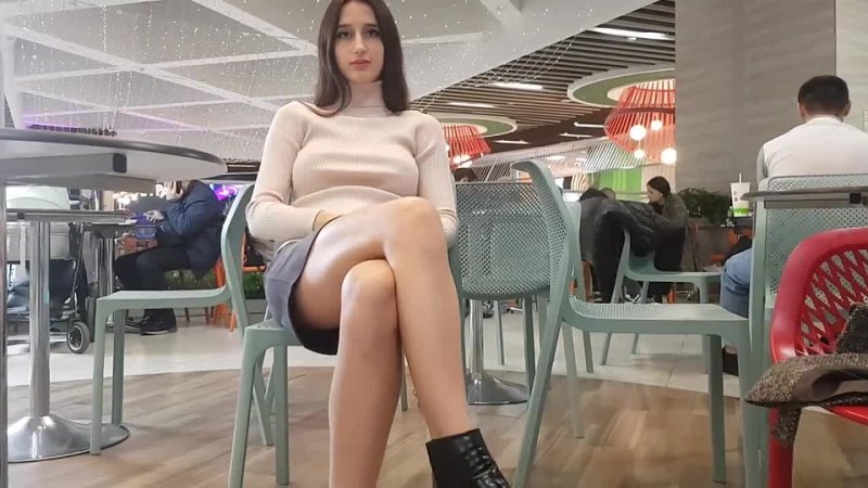 free ростовчанка попова аня шалава шлюха проститутка совсем берега попутала показала пизду прям в торговом центре на фуд hd