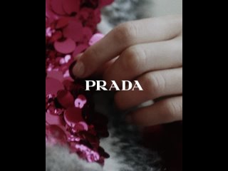 free рекламная кампания prada осень зима 2021 feels like prada hd