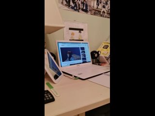 free админ решил спеть вейо с больным горлом а на заднем фоне шумят родители hd