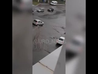 free в саранске полиция и врачи оставили труп который пролежал под дождём 4 часа hd