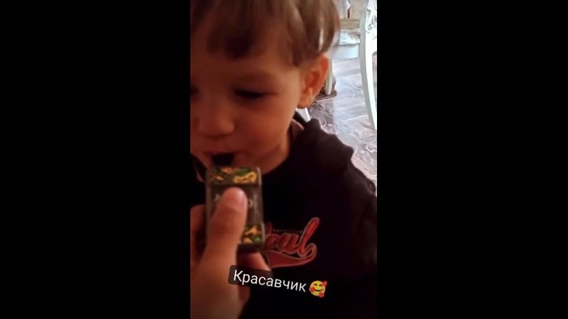 free в рязани горе мамаша давала сыну электронную сигарету мальчик с интересом брал в рот интересную для него штуку hd