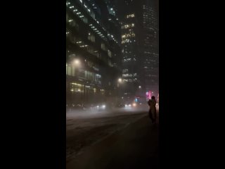 free ветер настолько сильный что можно увидеть торнадо погода москва зима hd