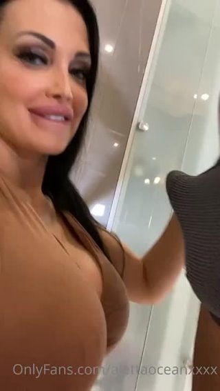 free aletta ocean отблагодарила верного поклонника за подписку на onlyfans hd