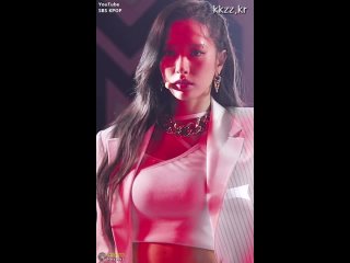 free 민소매 볼륨감 우주소녀 더 블랙 보나 wjsn the black bona 매의눈닷컴 heye kr create discover and share awesome gifs on gfycat 2 hd