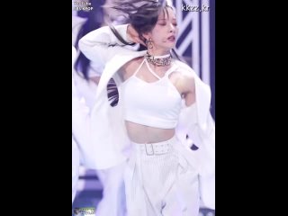 free 민소매 볼륨감 우주소녀 더 블랙 보나 wjsn the black bona 매의눈닷컴 heye kr create discover and share awesome gifs on gfycat 4 hd