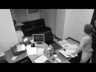 free жарит сотрудницу в офисе в рабочее время скрытая камера дала босу за повышение hd