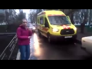 free скорая пользуется тем что она скорая hd