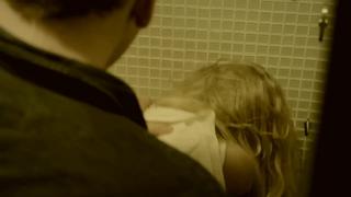free брат случайно трахнул родную сестру в туалете клуба случайный инцест ебет пьяную сестру дала брату кончил сестре в hd