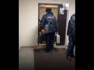 free 18осторожно видео не для слабонервных в екатеринбурге двое детей несколько дней жили в квартире мëртвыми родителями hd