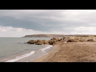 free сексуальная катерина шпица в купальнике в фильме крымский мост сделано с любовь hd