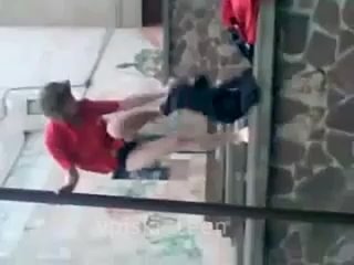 free обдолбалась колёсами начала раздеваться голая сука ищет хуй hd