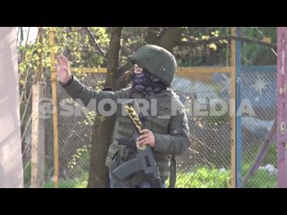 free мы с пацанами стоим здесь это наша миссия мальчик ваня из херсонской области каждый день несет службу на пост hd