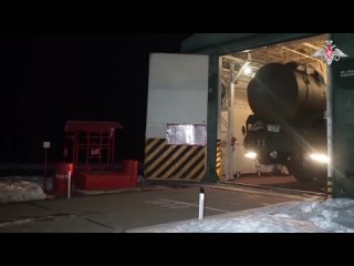 free на маршруты боевого патрулирования вышел очередной ракетный полк пгрк ярс иркутского ракетного соединения hd