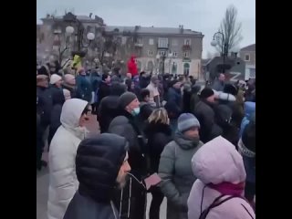 free кажись теперь ясно почему у них низкий боевой дух наш народ их готов руками рвать когда они с автоматами hd