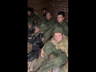 free а їх просто кинули вивезли і кинули от воно відношення рашки до всіх кого вона робить своїми рабами hd