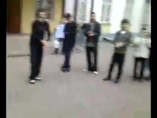 free лезгинка азери и армяне пацанчик первый четко танцует hd