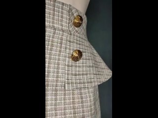 free юбка из тонкой костюмной ткани в пояс вшиты маленькие воланы подчеркивающие талию hd