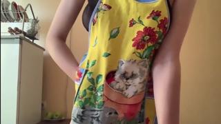 free у моей 18 летней сестры выросли сиськи я решил ее трахнуть hd