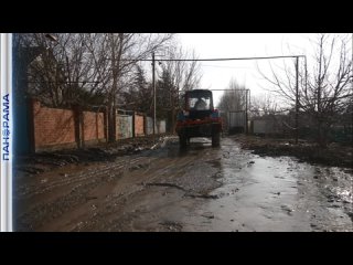 free улица имени ленина на время превратилась в полноводную реку а все из за порыва водонапорного коллектора пол воду hd