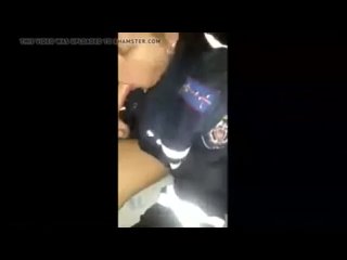 free полицейская сосет хуй и глотает сперму русское домашнее порно украинская шлюха hd