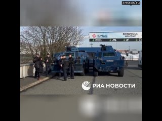 free французская полиция готовится к протестам фермеров охрану сх рынка рюнжи усилили рядом с ним выст hd