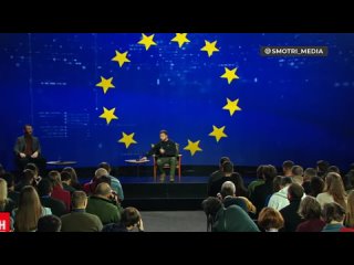 free тем временем шмаркля собрал журналистов в каком то бункере и травит анекдоты россия за год не достигла никаких hd