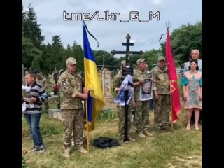 free такая картина сейчас по всей украине на передовую просто как пушечное мясо отправляются очередные эшелоны молодых hd