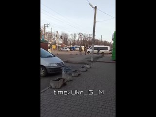 free клоуны из тцк продолжают отлавливать мужское население страны для отпраи в мясные батальоны всу зсу тцк мобилизация hd