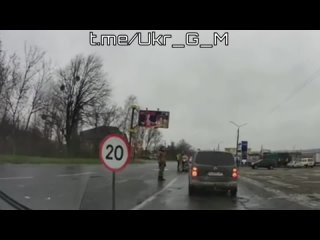 free клоуны из тцк продолжают отлавливать мужское население незалежной для отпраи в мясные батальоны всу зсу тцк мобилизац hd