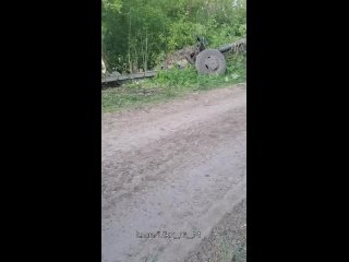 free безумные тарас и микола уже не те или как чубатые на ровной дороге умудрились перевернуть автомобиль со 100 мм hd