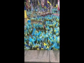 free каждый день кладбища украины пополняются могилами тех кто отказался сложить оружие и поднять вверх u g m hd