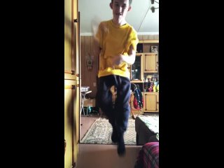 free пацан сошёл с ума и хочет кому то отлизать ебануто прыгая секс порно жесткое ебля дрочка сучки мем подпишись на hd
