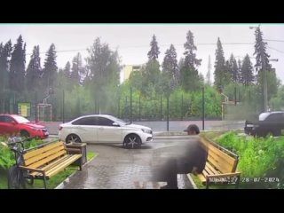 free в ижевске скромняге скрутило молодые в гостях у подруги мужик не растерялся и вышел к подъезду прямо под падиком hd