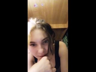 free горячая подруга в лифчике спалилась за лайки в перископ чат рулетка мастурбирует вирт periscope порно секс фулл hd