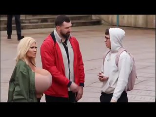 free пранк ты чё пялишься на сиськи моей жены hd