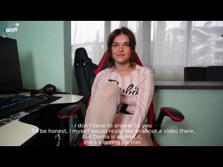 free милая перезвони я занят смотрю как из сестры сперма вытекает hd