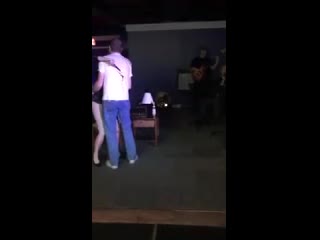 free кружишься с самочкой в диком танце надеясь вечером расчехлить её помидор но тут вдруг у нее основательно сносит крышу hd