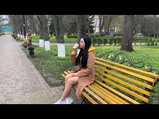 free прохожая постеснялась для приличия а потом бесстыдно дала в писю hd