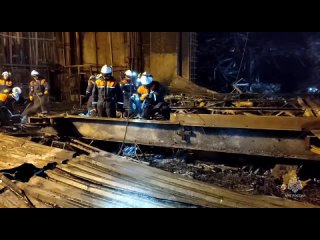 free спасатели мчс россии за день разобрали более 90 кубических метров завалов на месте происшествия в московской области hd