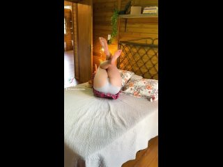 free рыжая зрелка заценила пиздищей хуй весьма юного негра полное видео можно найти в описании к видео hd